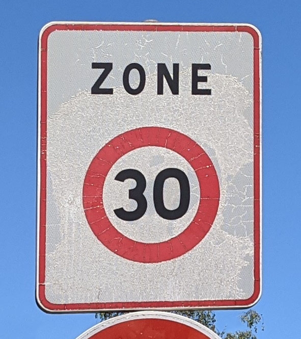 Panneau d’entrée de zone 30