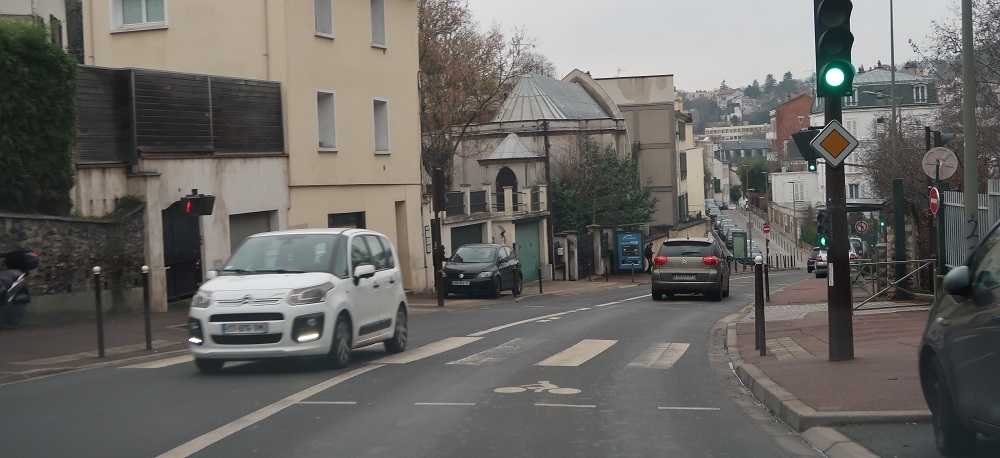 Sas vélo à une intersection