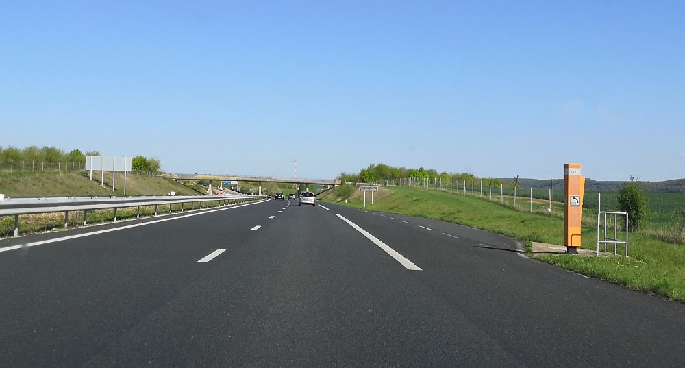 Borne d’appel d’urgence sur autoroute