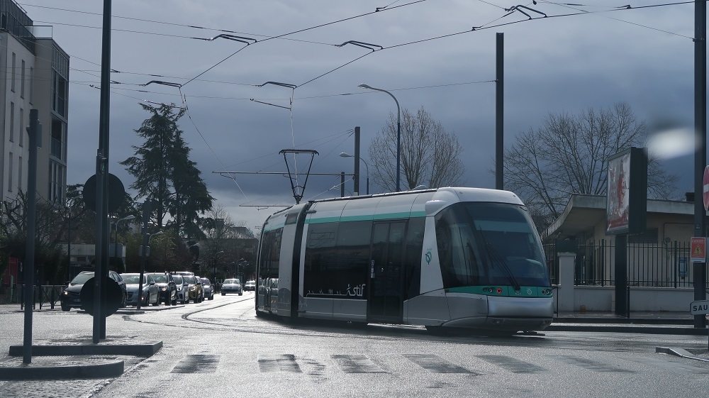 Circulation sur les voies de tramways